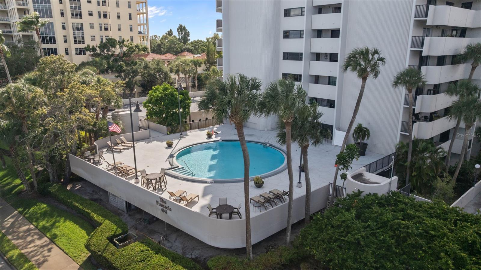 Image 11 of 50 For 4141 Bayshore Boulevard 1801