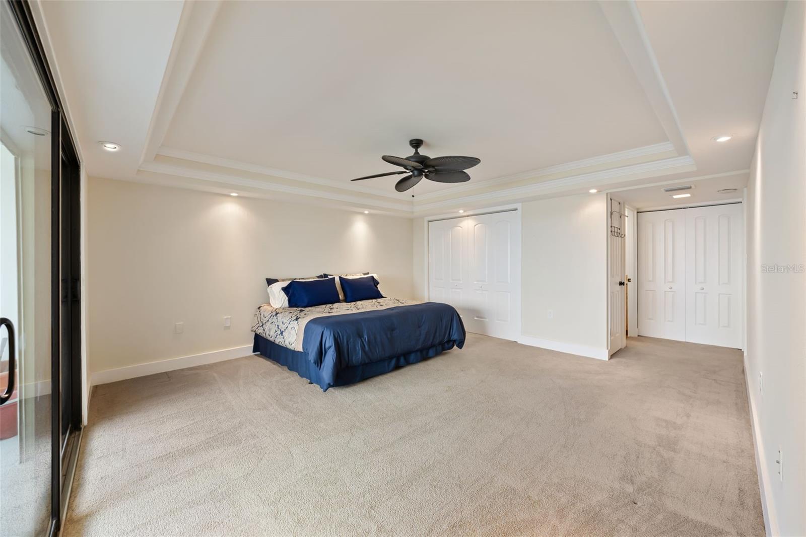 Image 43 of 50 For 4141 Bayshore Boulevard 1801