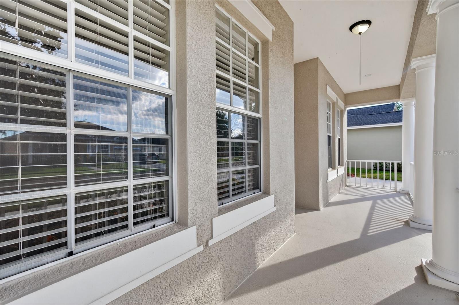 Image 11 of 100 For 8836 Handel Loop