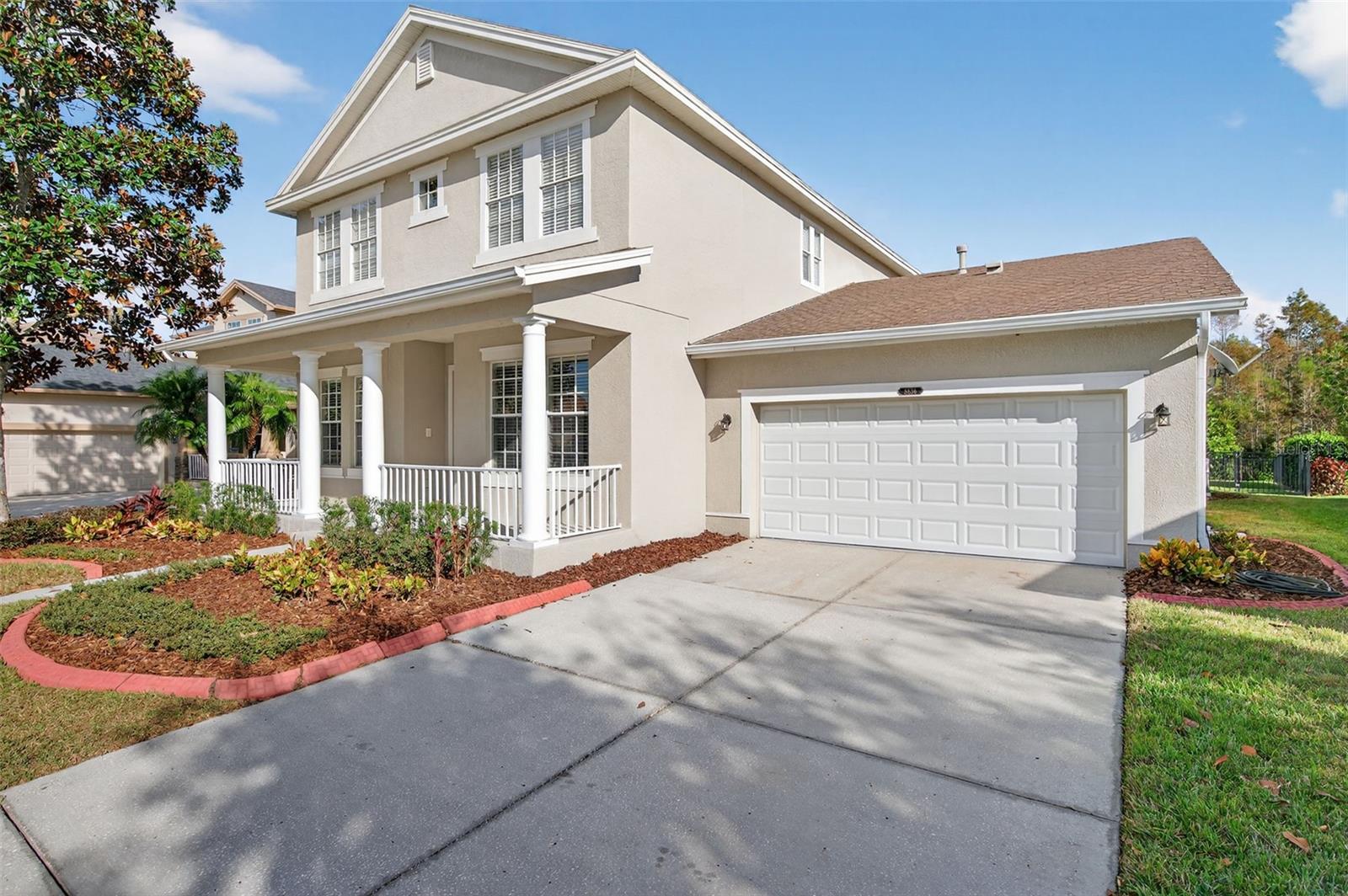 Image 5 of 100 For 8836 Handel Loop