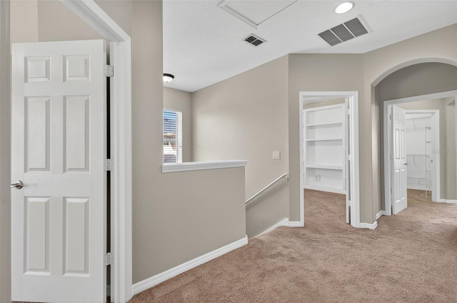 Image 53 of 100 For 8836 Handel Loop