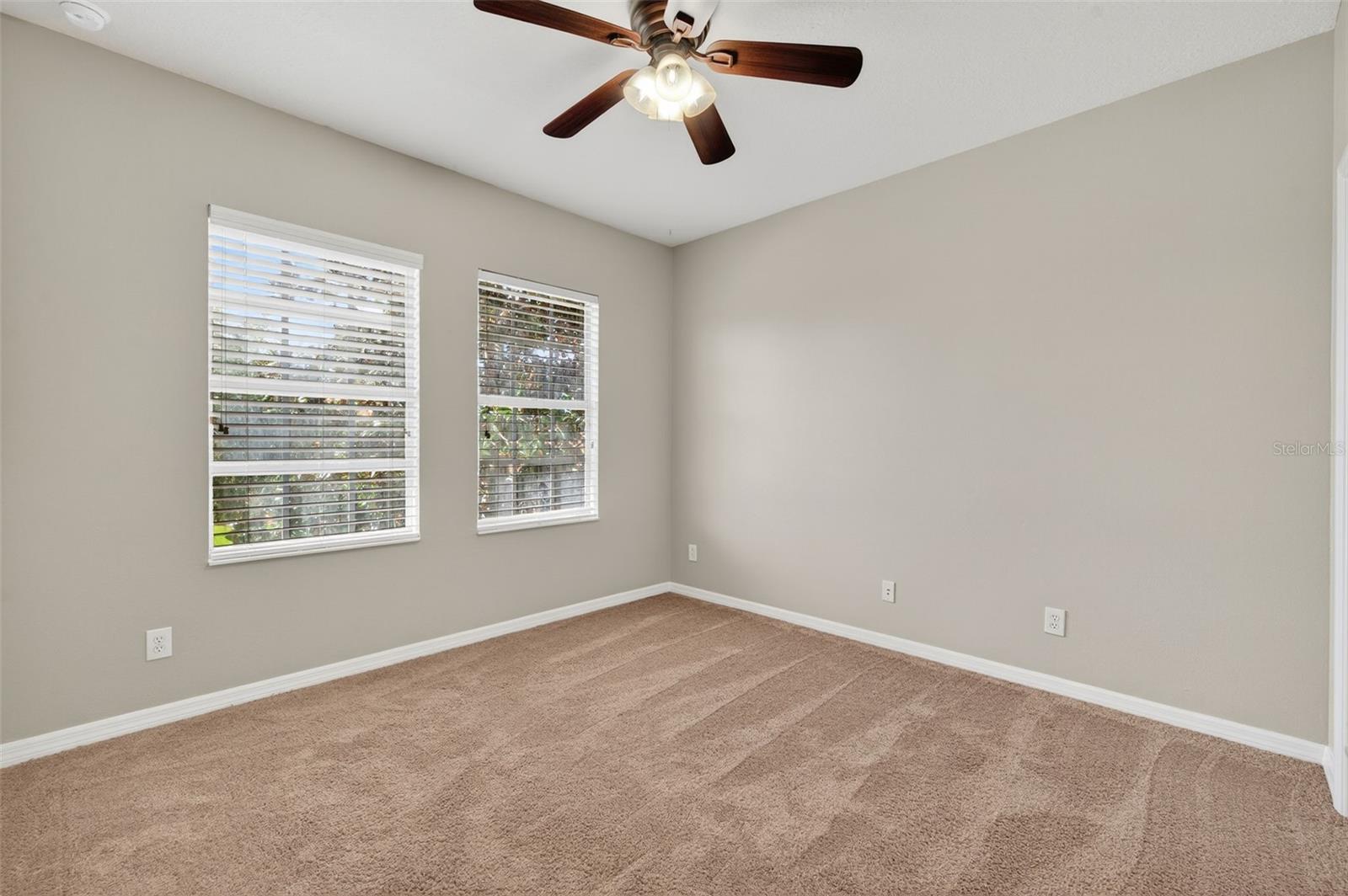 Image 58 of 100 For 8836 Handel Loop