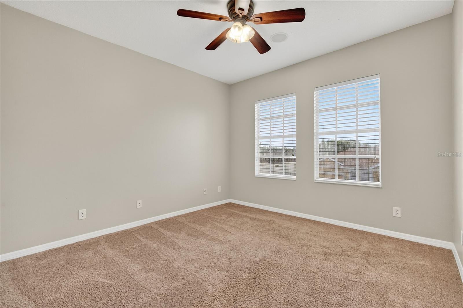 Image 64 of 100 For 8836 Handel Loop