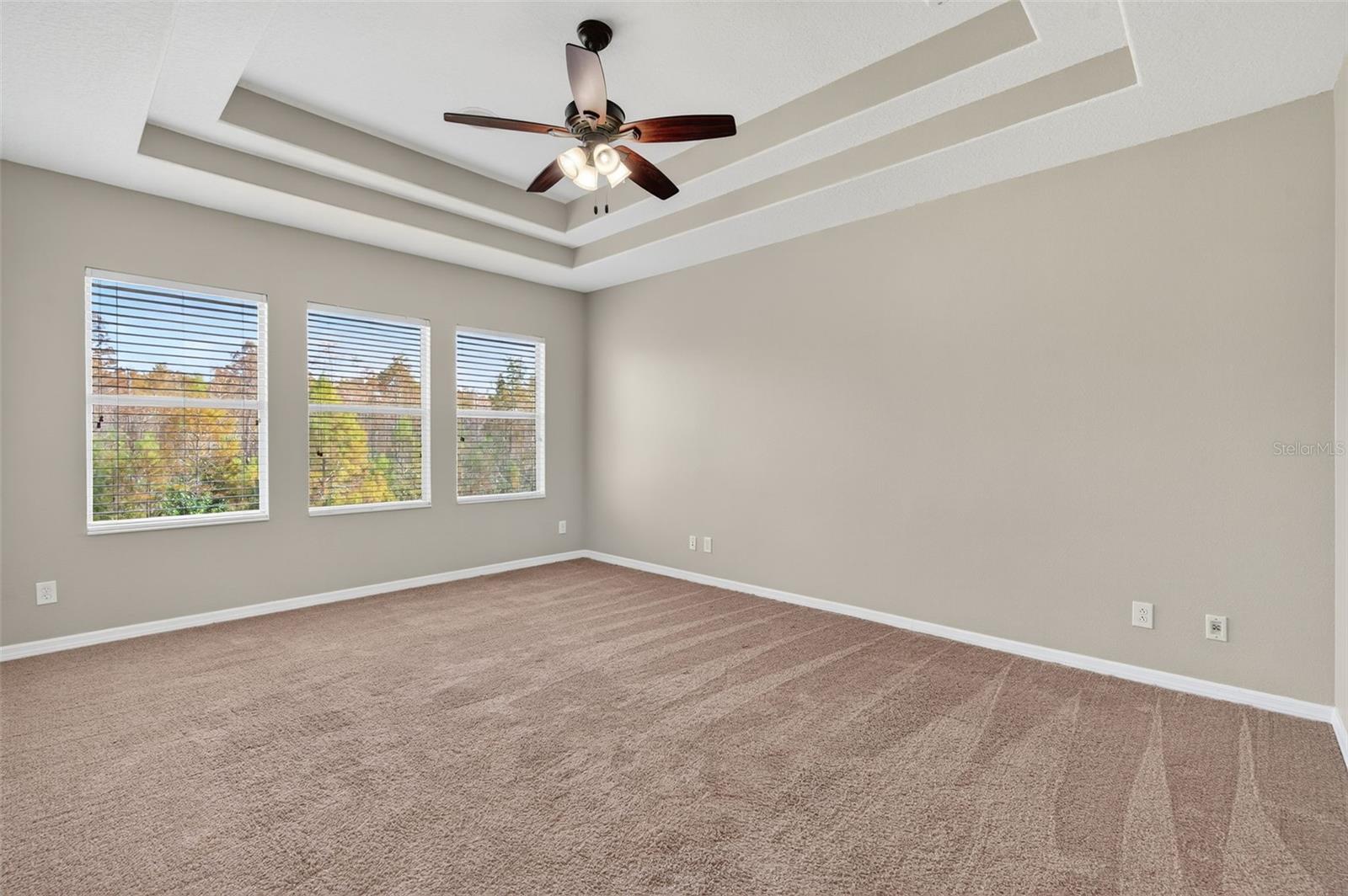 Image 70 of 100 For 8836 Handel Loop