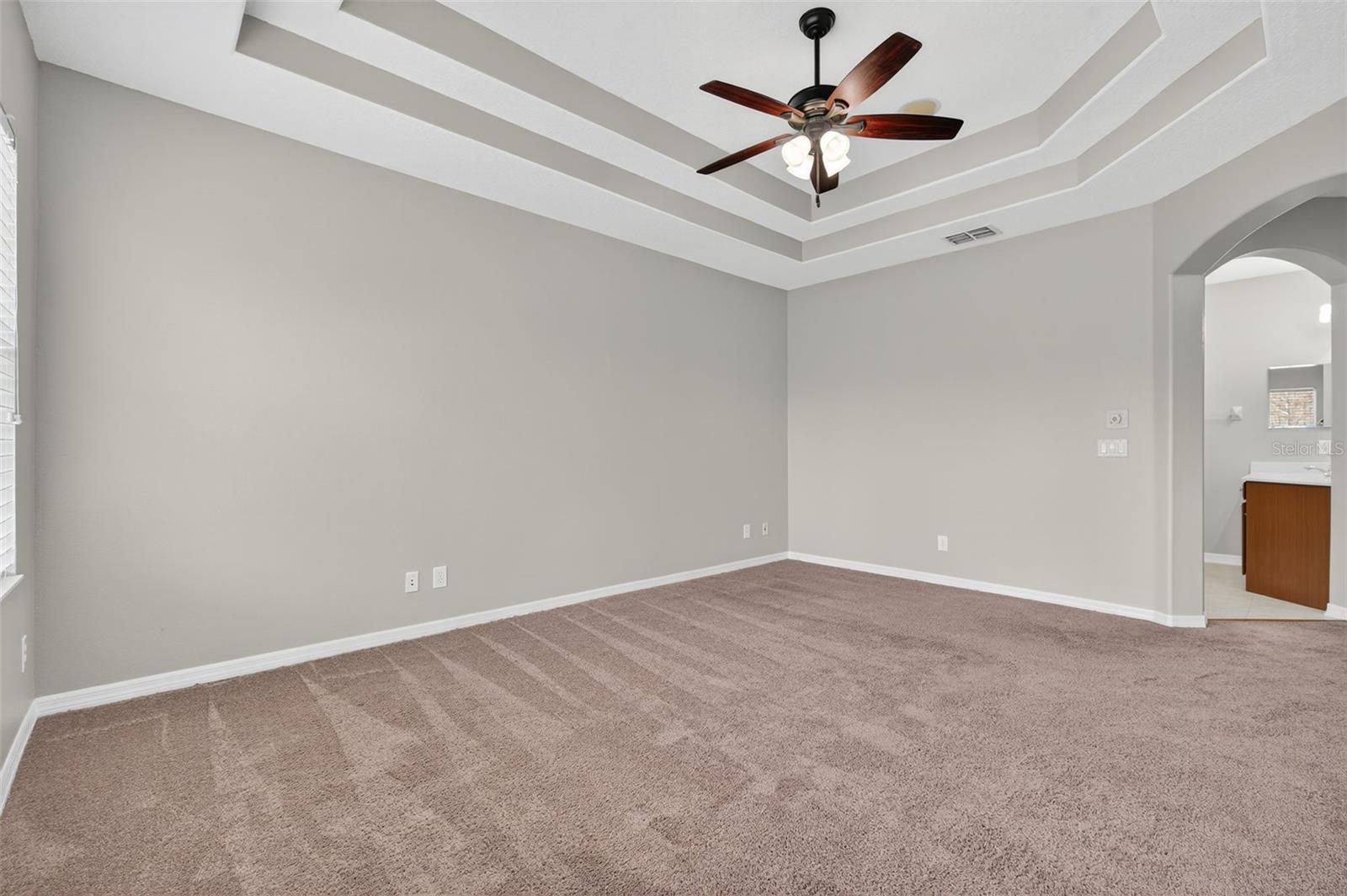 Image 71 of 100 For 8836 Handel Loop