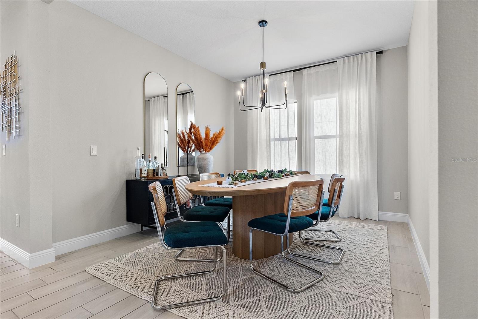 Image 12 of 47 For 8310 Carrhill Place