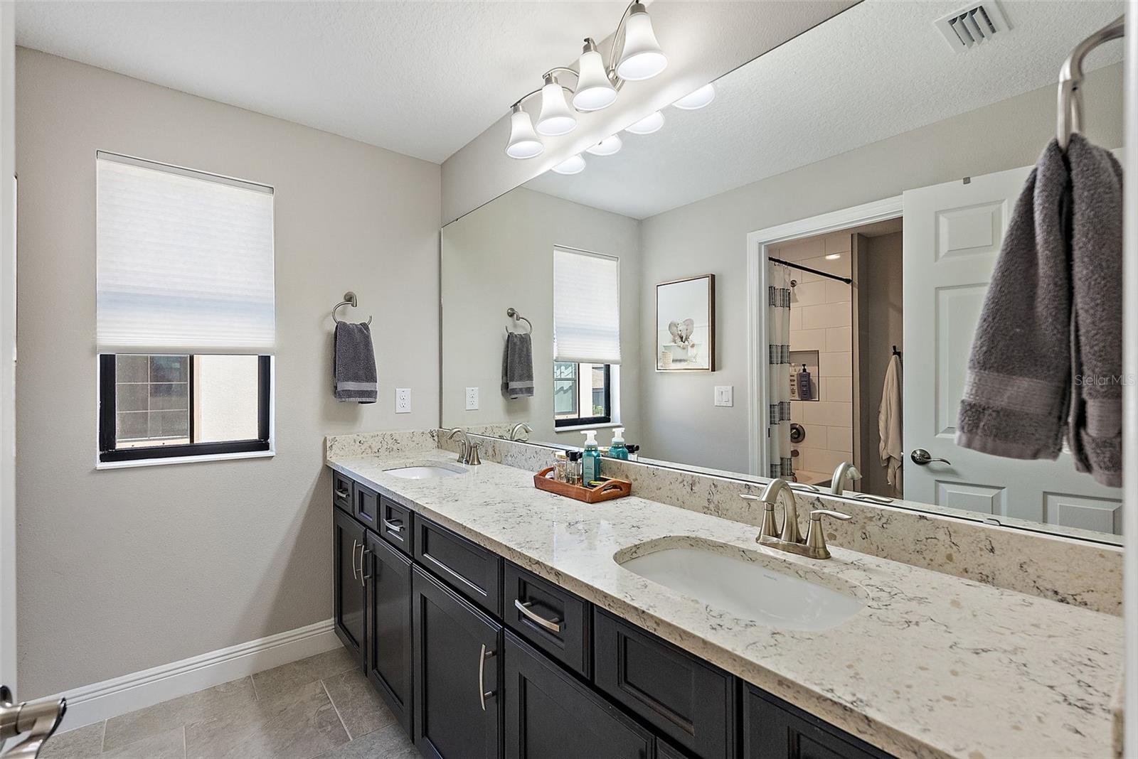 Image 23 of 47 For 8310 Carrhill Place