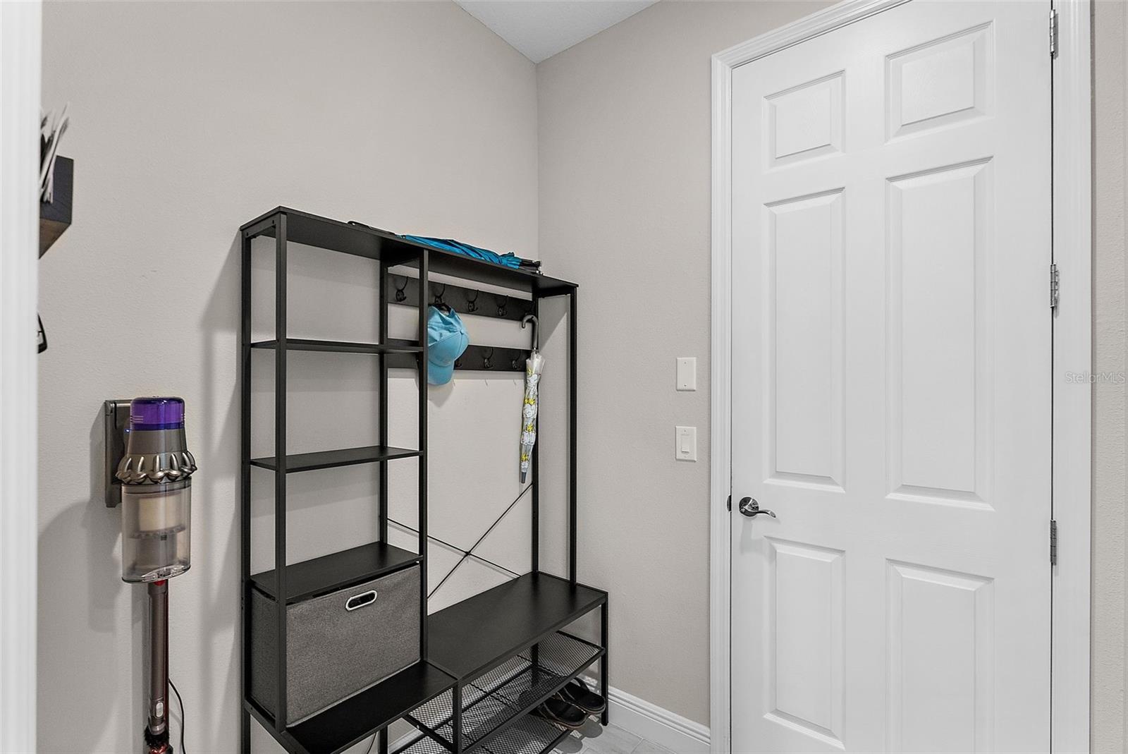 Image 35 of 47 For 8310 Carrhill Place