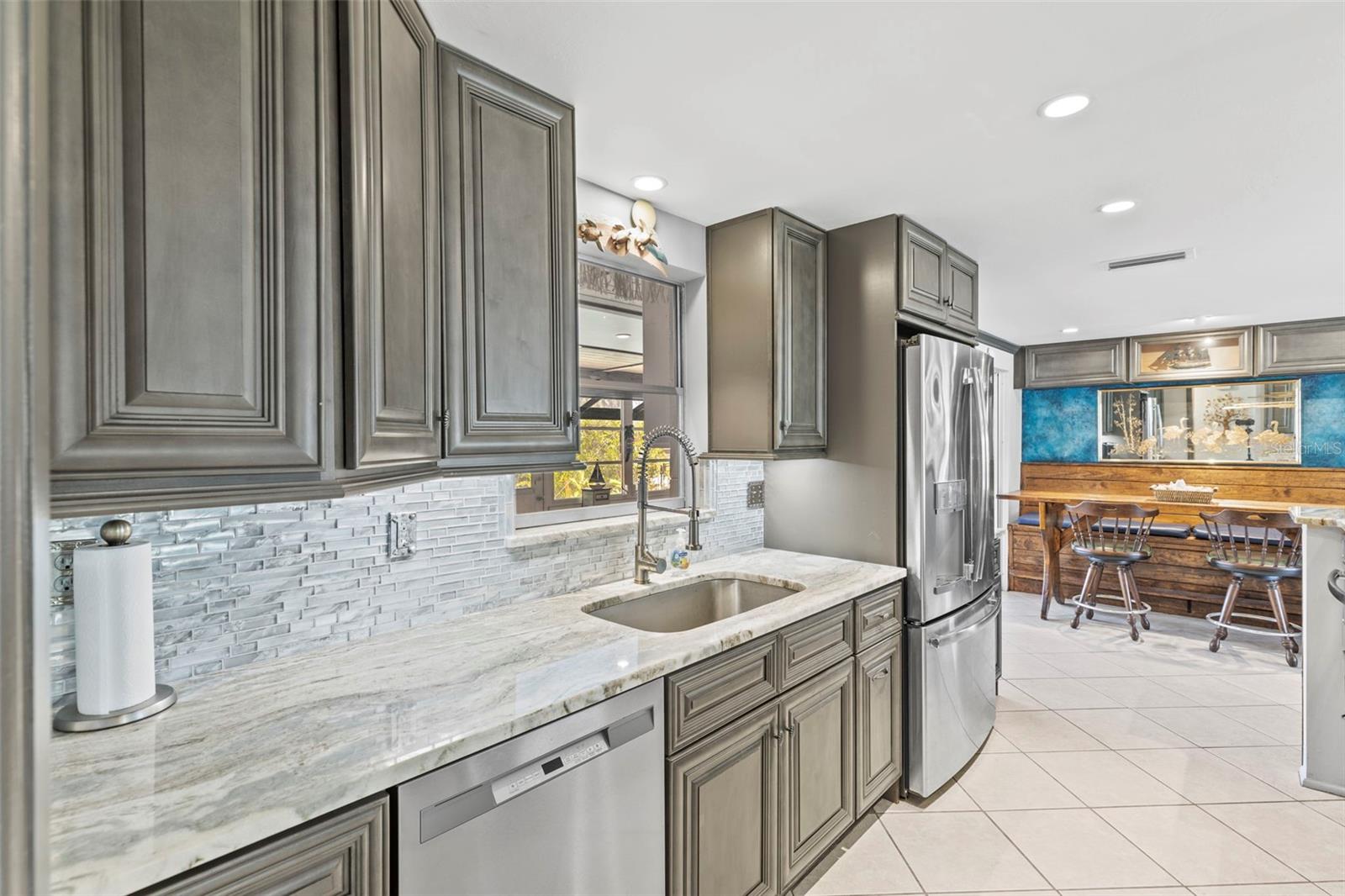 Image 10 of 36 For 595 Denburn Court