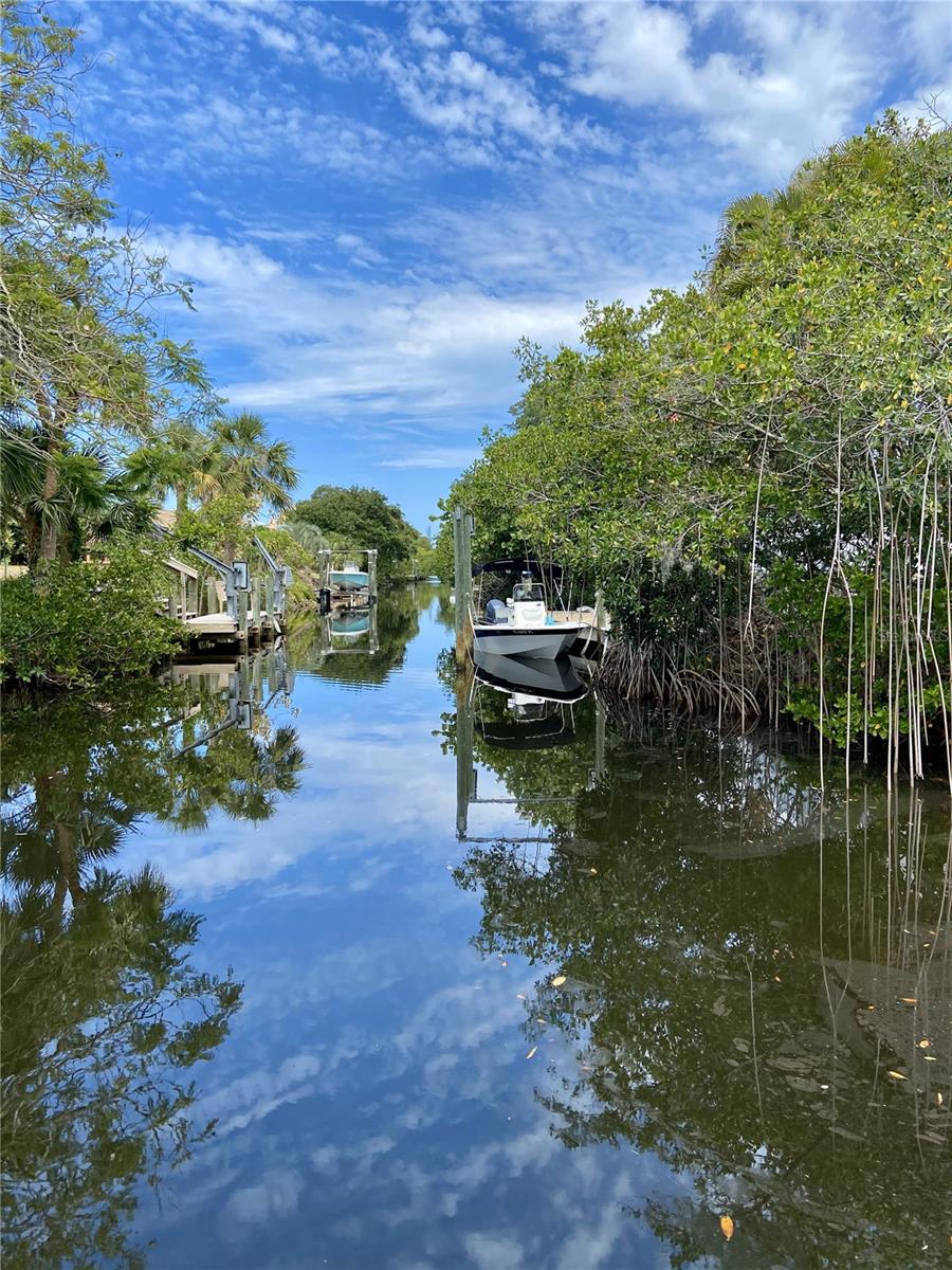 Image 33 of 36 For 595 Denburn Court