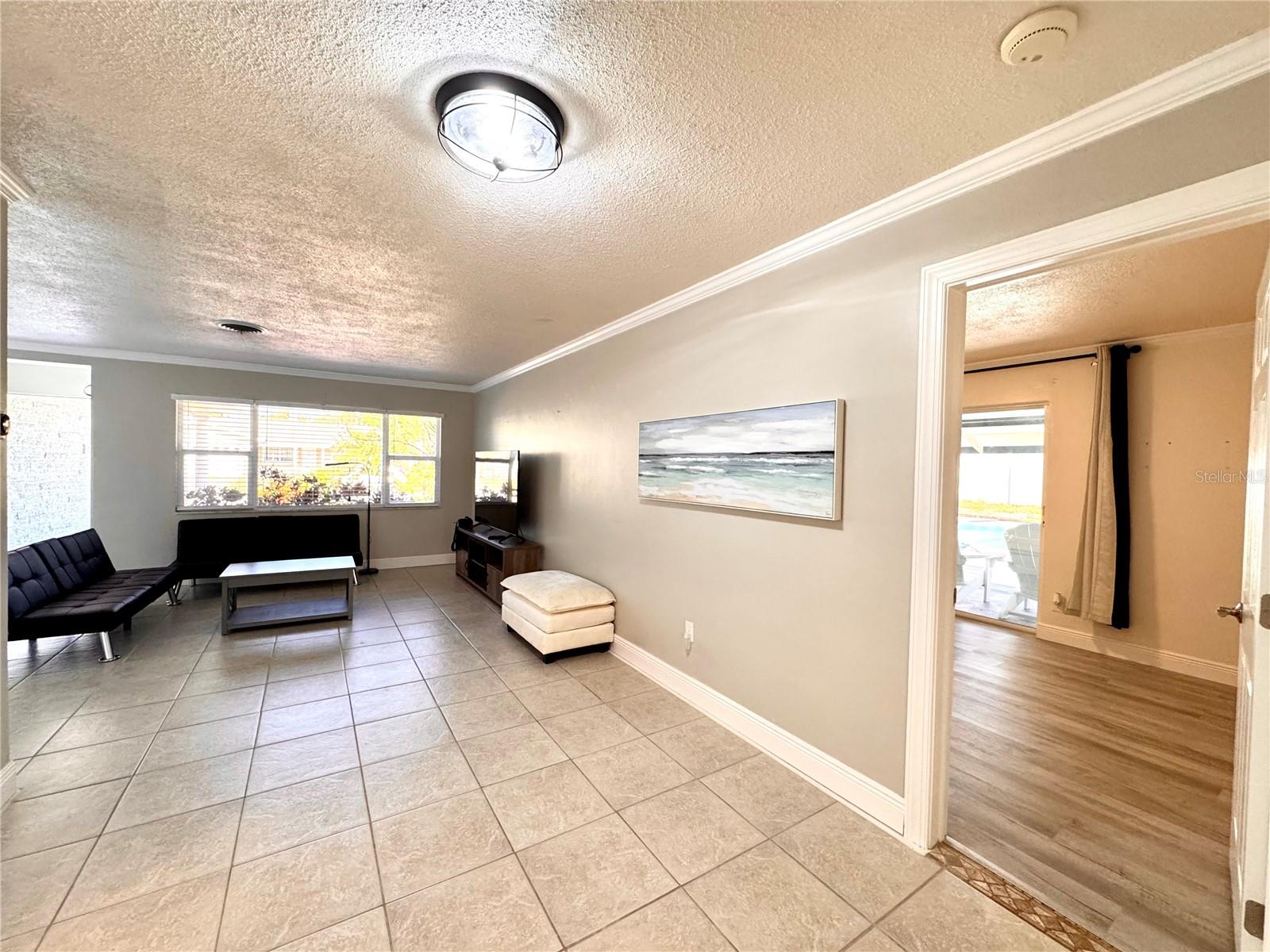 Listing photo id 16 for 13914 84th Terrace