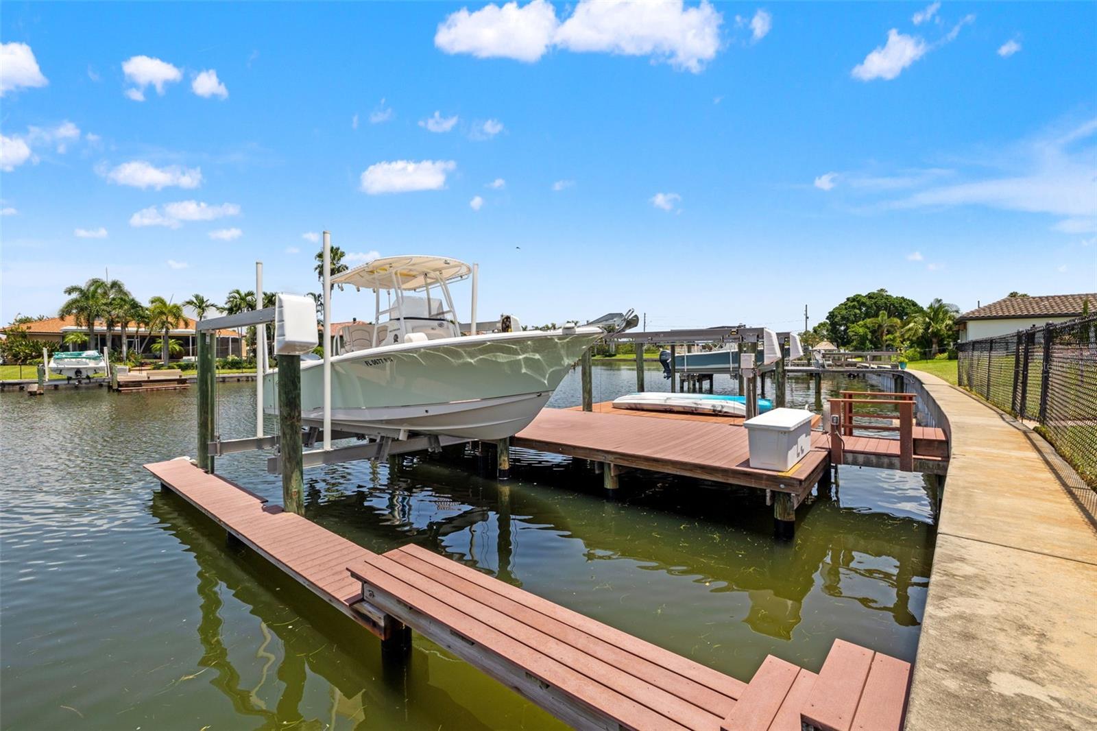 Image 20 of 55 For 4673 Alisa Circle Ne