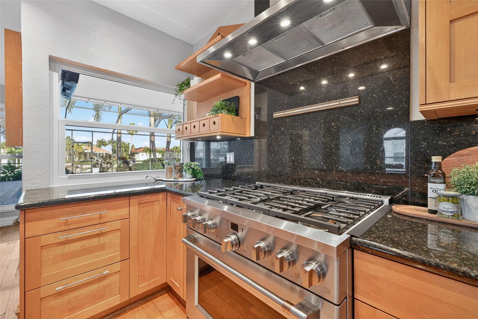 Image 26 of 55 For 4673 Alisa Circle Ne