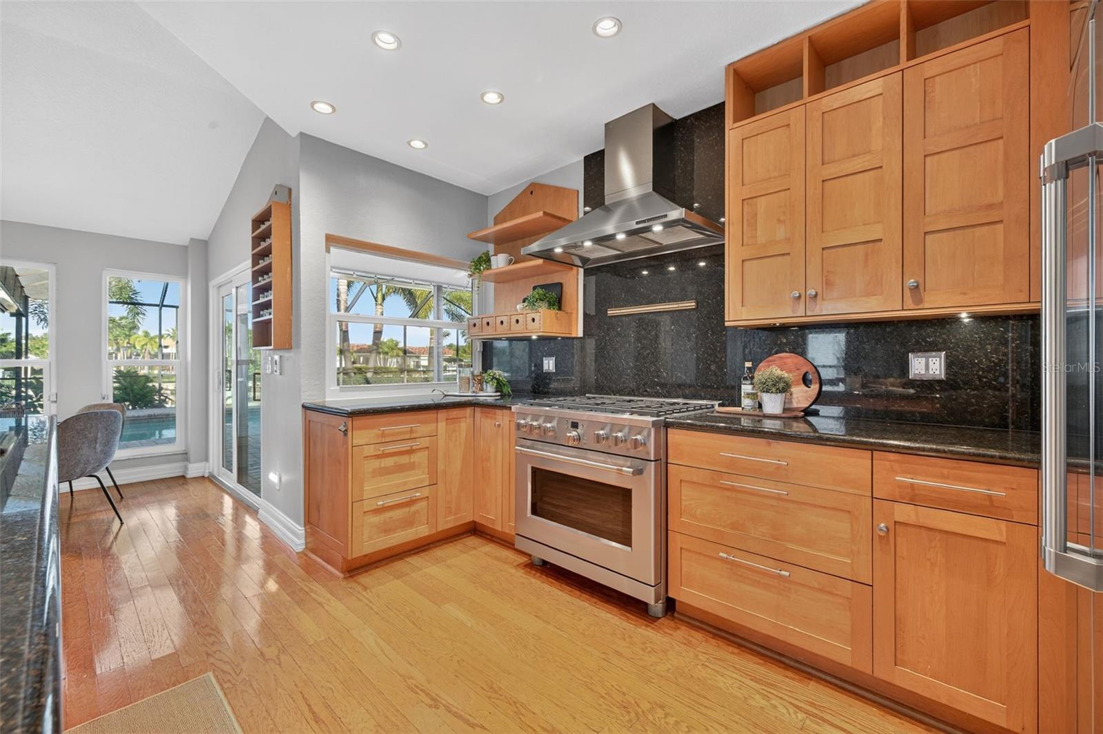 Image 29 of 55 For 4673 Alisa Circle Ne