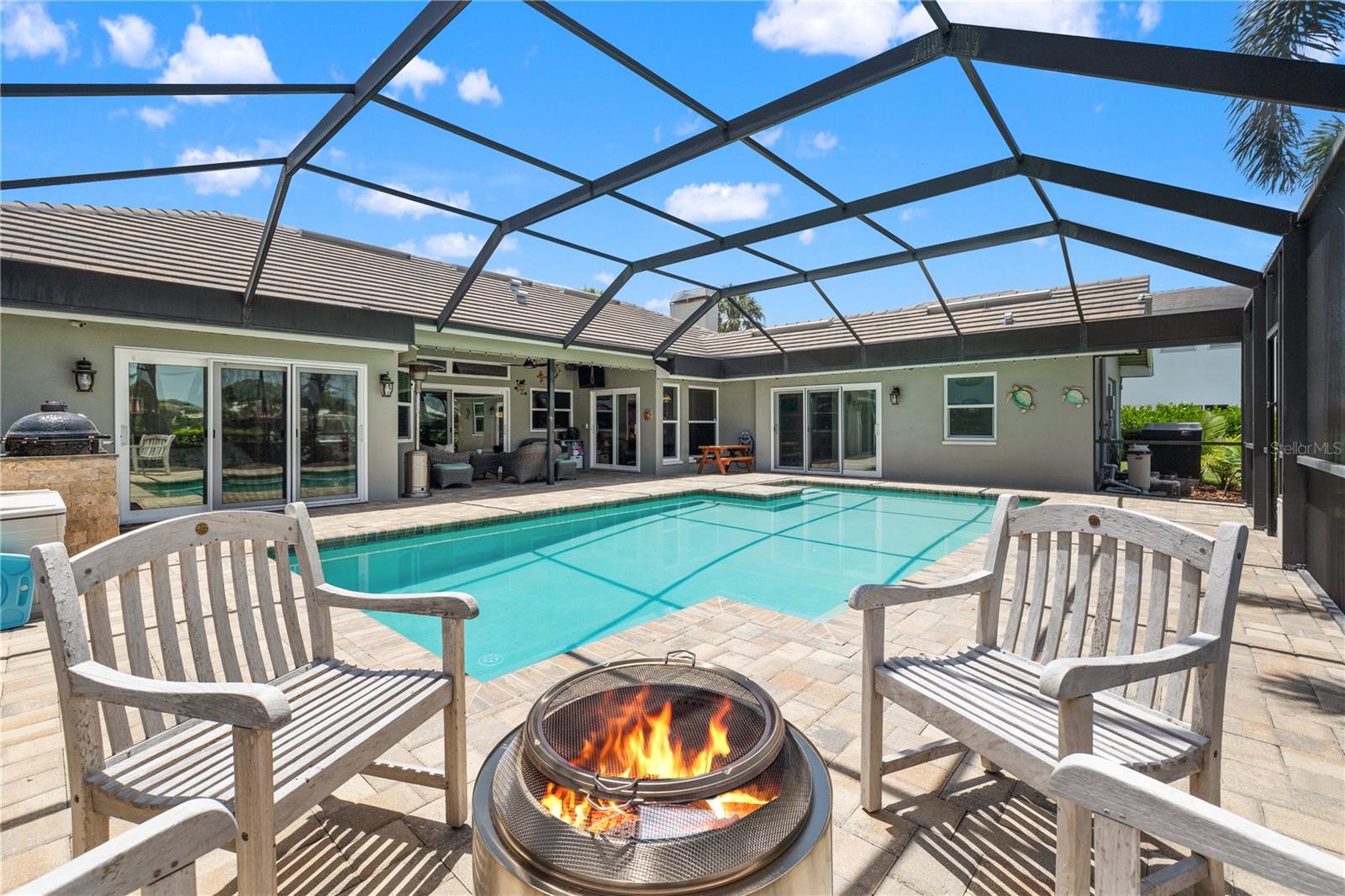 Image 3 of 55 For 4673 Alisa Circle Ne