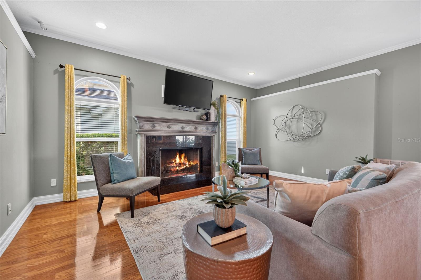 Image 5 of 55 For 4673 Alisa Circle Ne