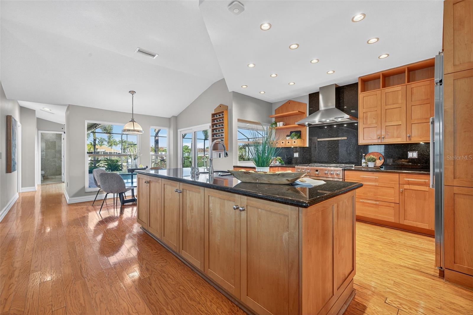 Image 6 of 55 For 4673 Alisa Circle Ne