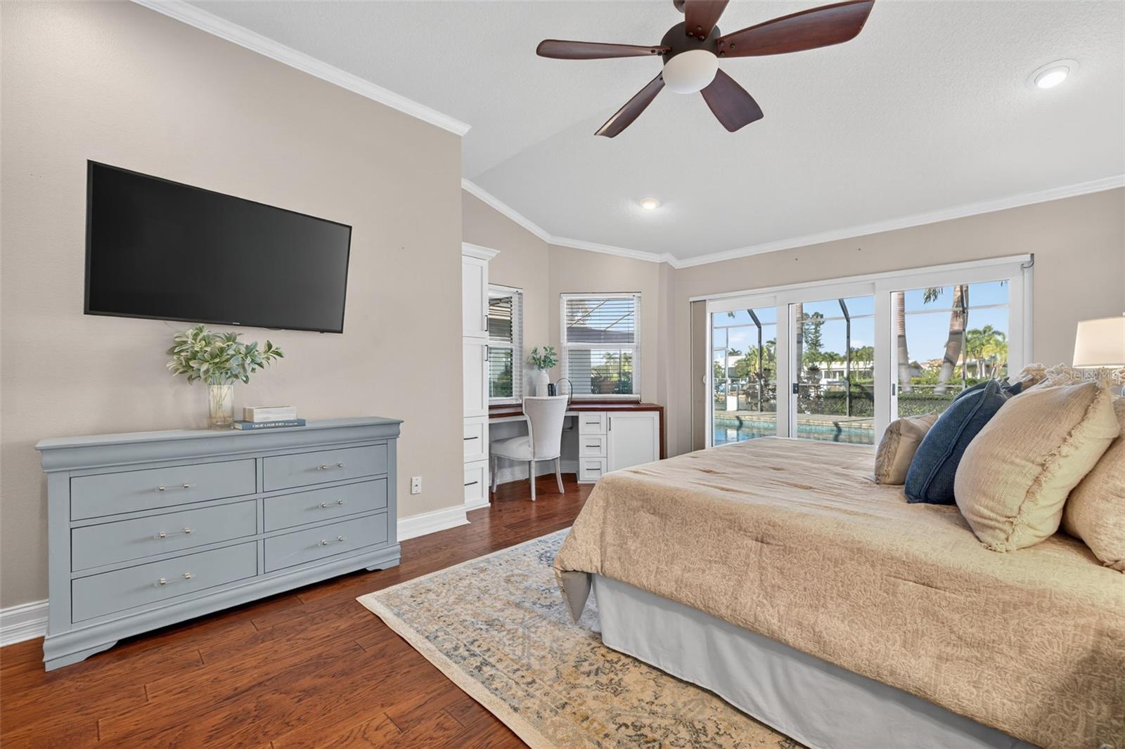 Image 8 of 55 For 4673 Alisa Circle Ne