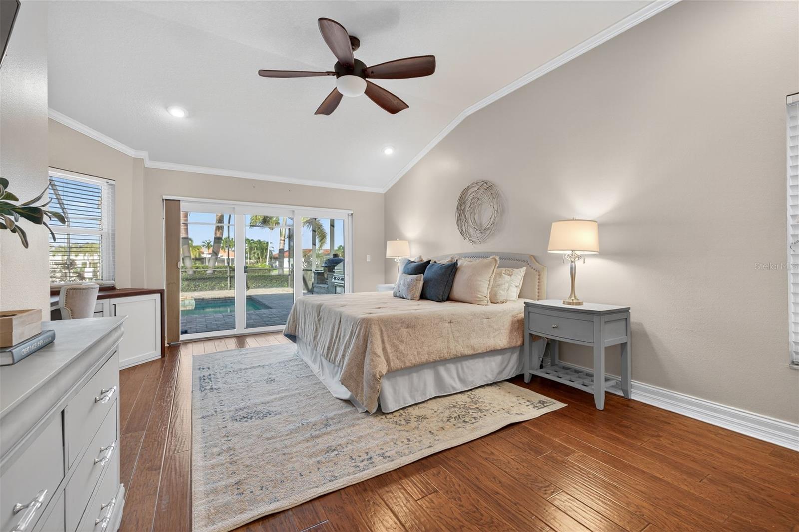 Image 9 of 55 For 4673 Alisa Circle Ne