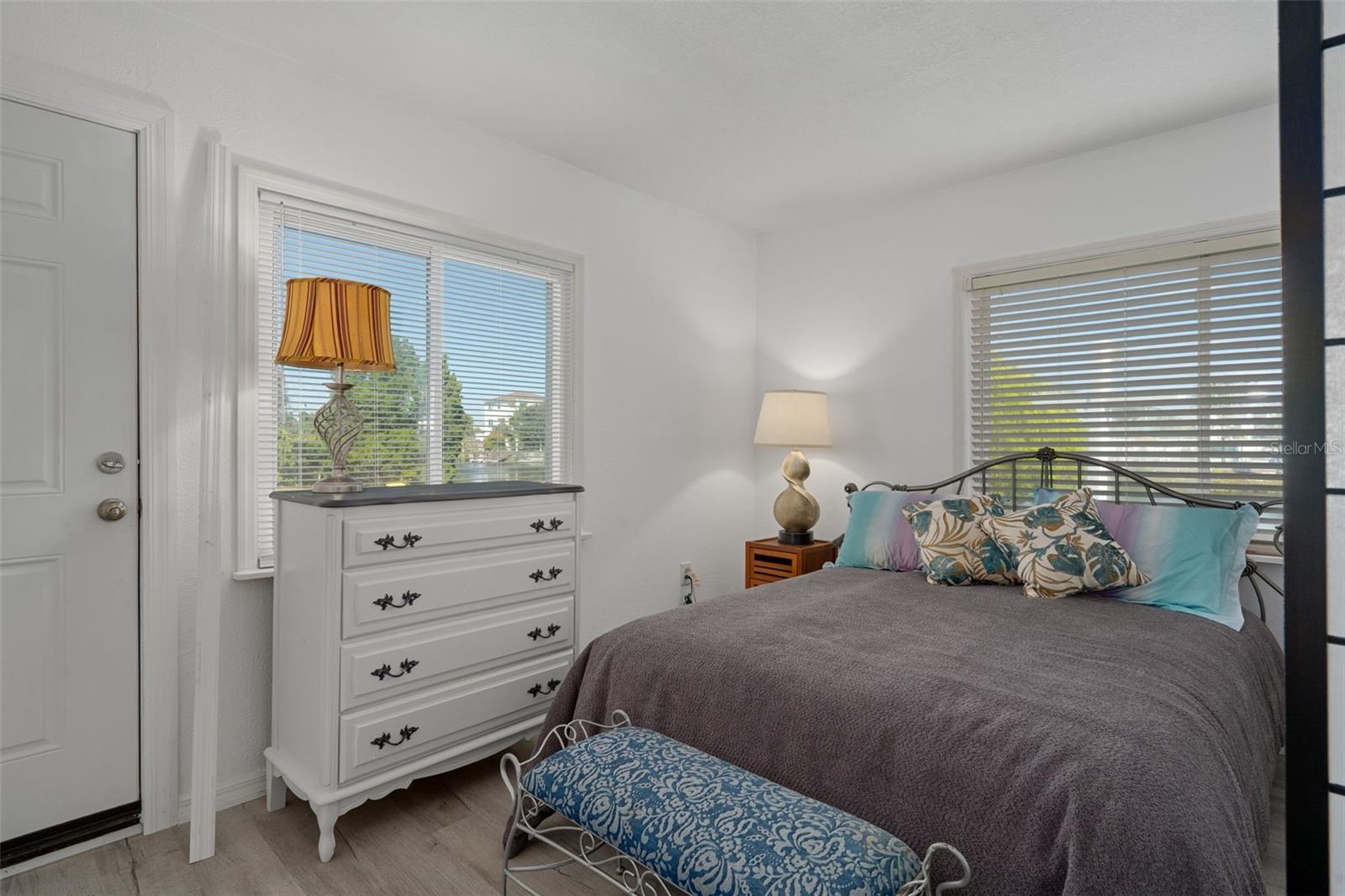 Image 26 of 59 For 3320 Gardenia Drive