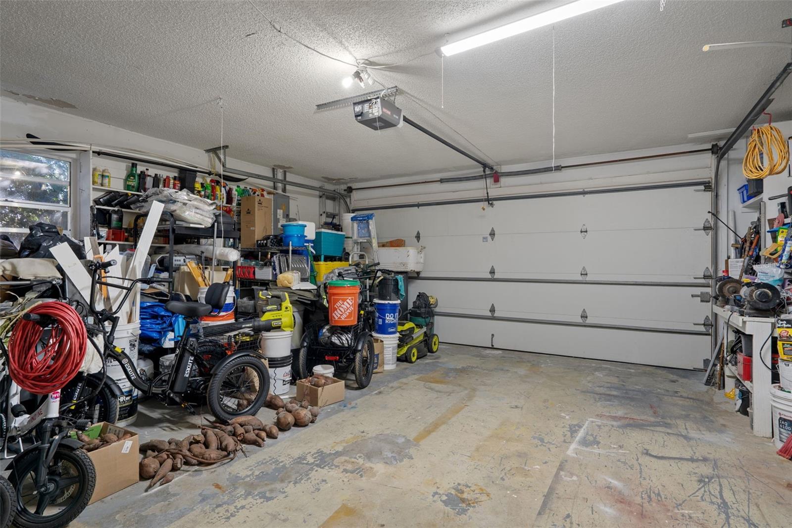 Image 35 of 59 For 3320 Gardenia Drive