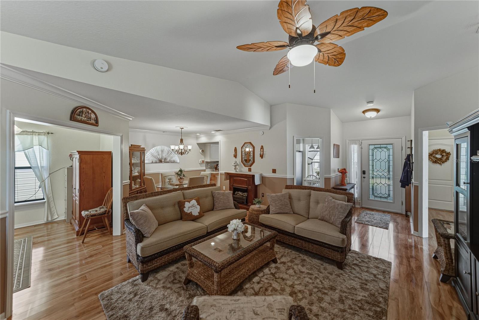 Image 14 of 95 For 29235 Princeville Drive