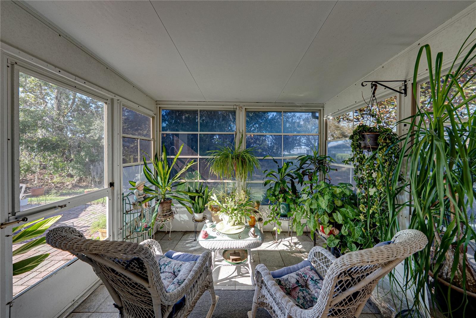 Image 35 of 95 For 29235 Princeville Drive