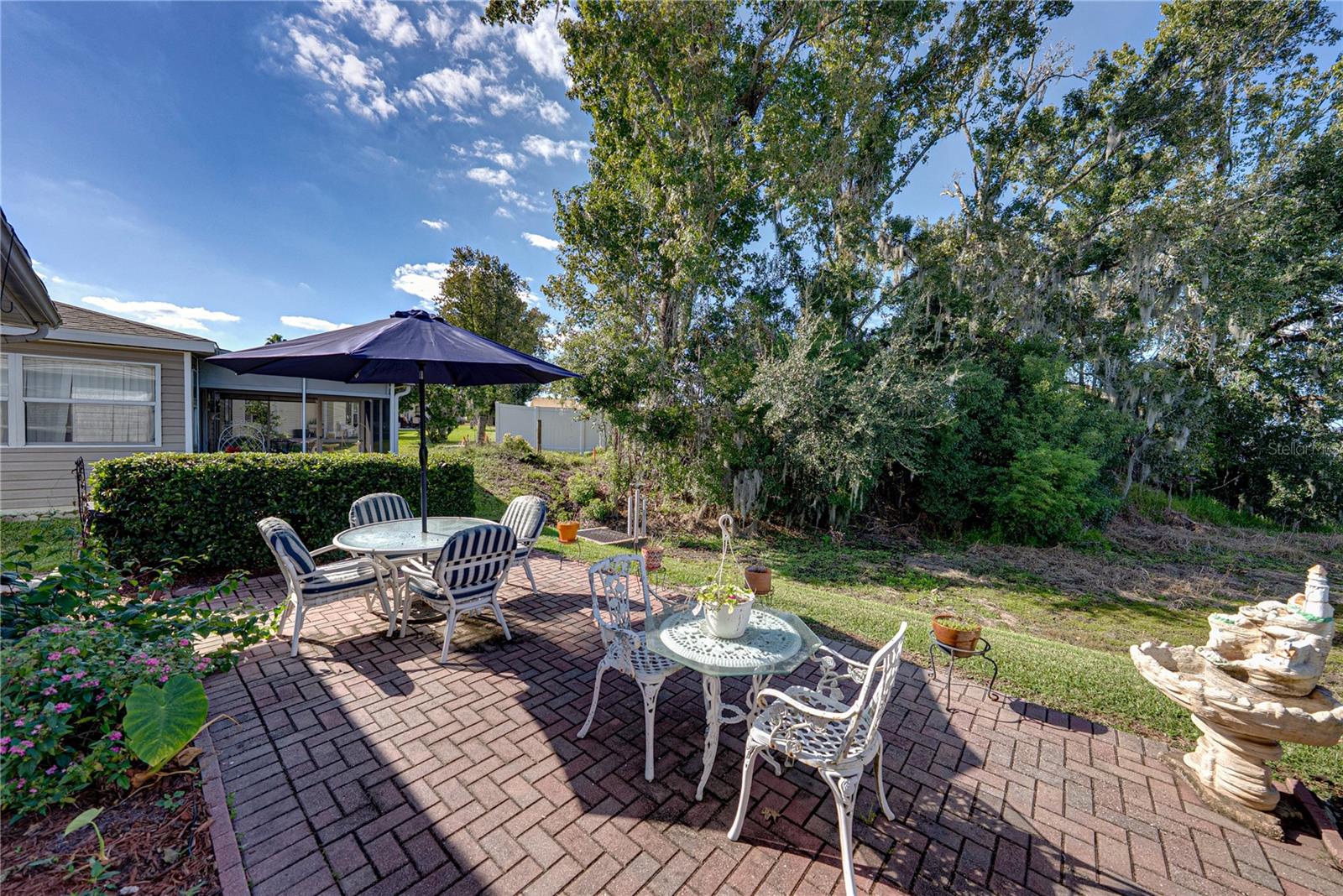 Image 41 of 95 For 29235 Princeville Drive