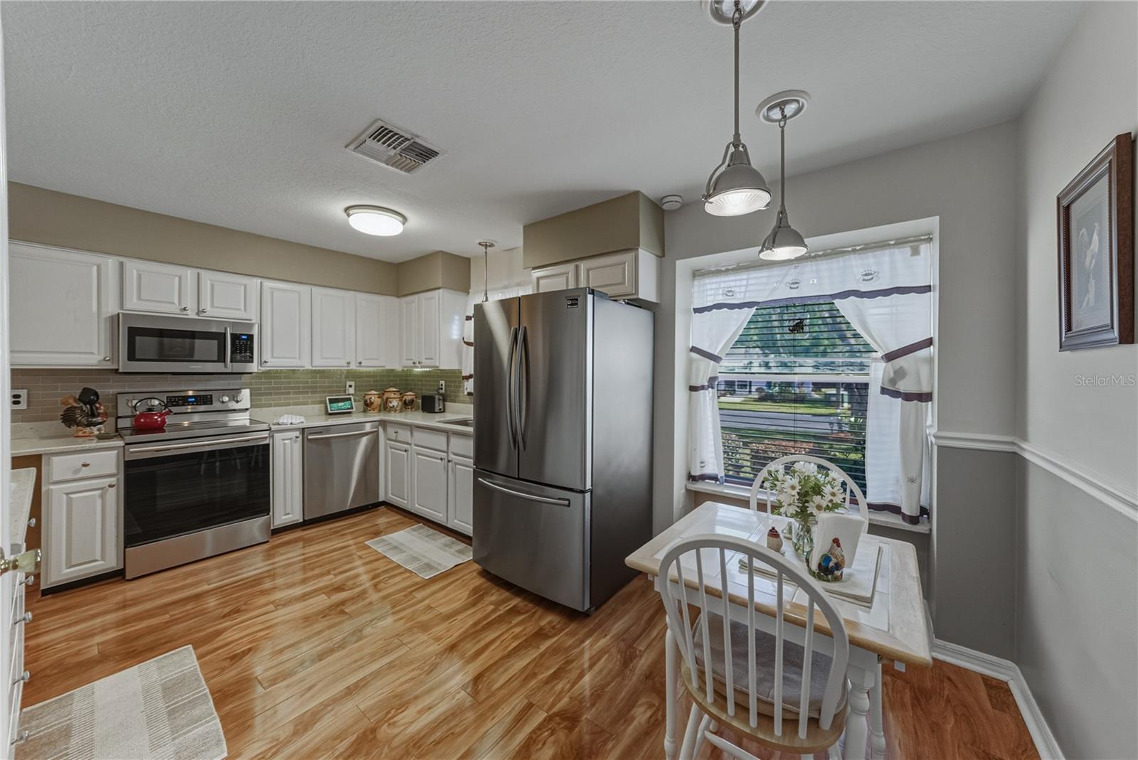 Image 5 of 95 For 29235 Princeville Drive