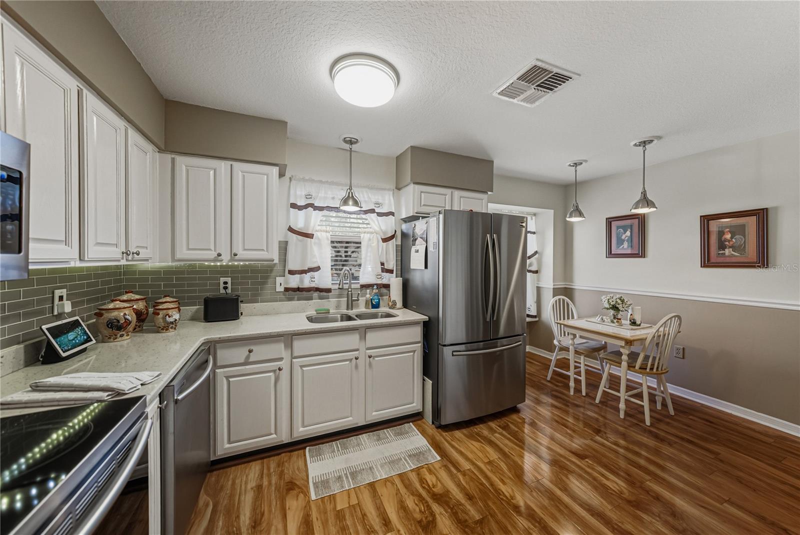 Image 6 of 95 For 29235 Princeville Drive