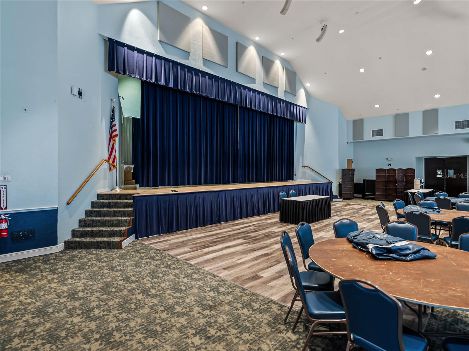 Image 70 of 95 For 29235 Princeville Drive