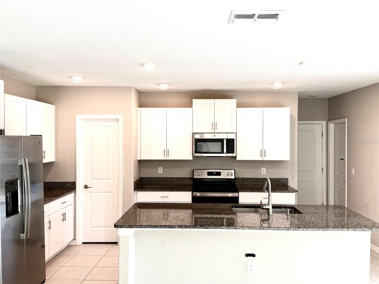 Image 4 of 32 For 3153 Oyster Cove Street