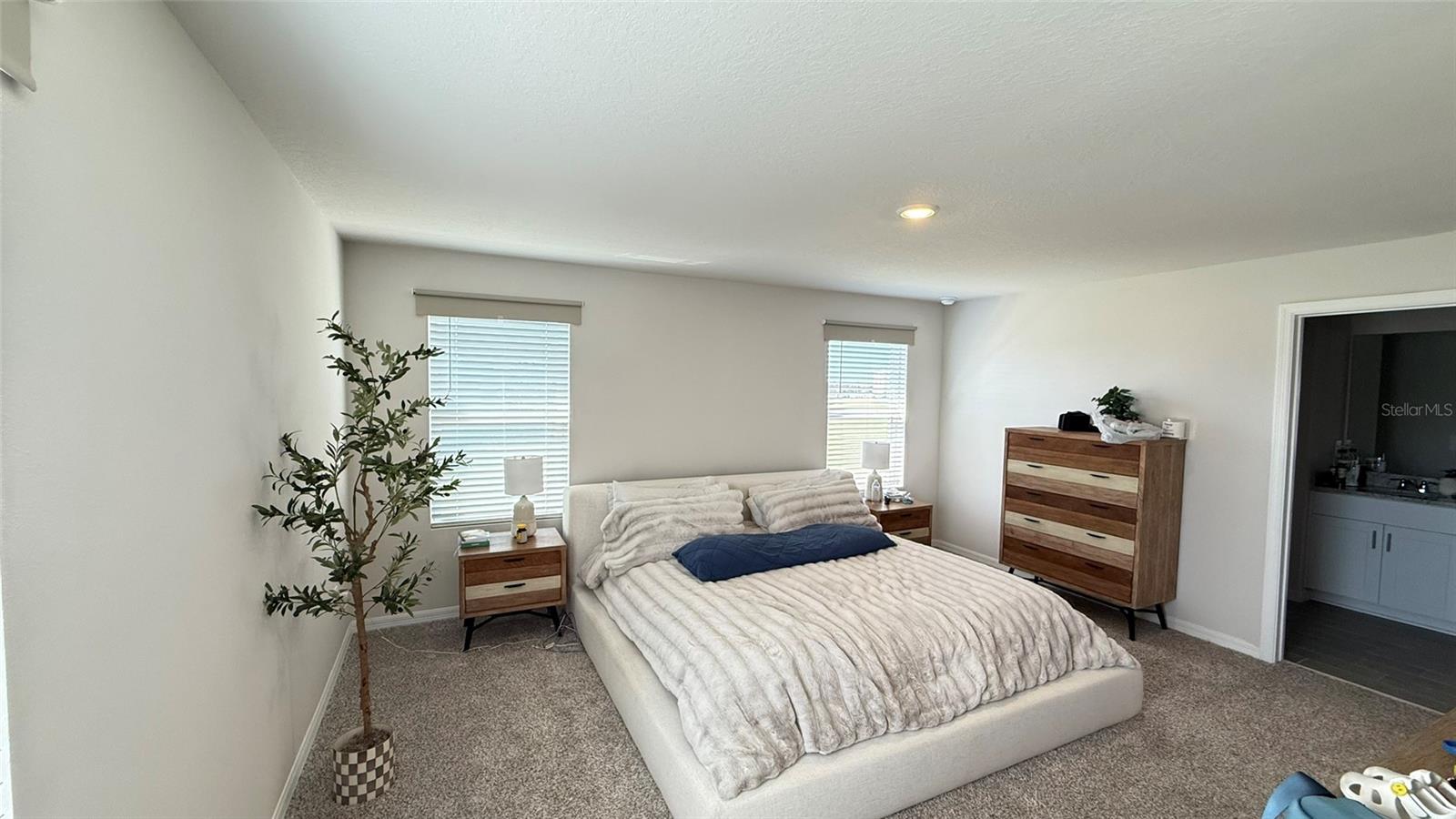 Image 21 of 25 For 7583 Momentum Parkway