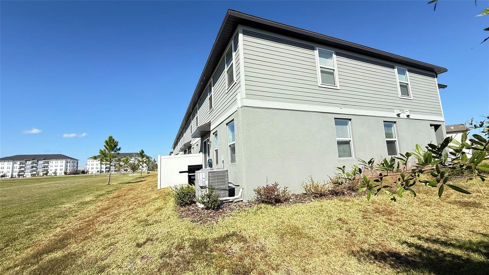 Image 5 of 25 For 7583 Momentum Parkway