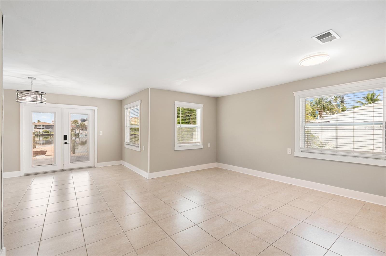 Image 10 of 60 For 231 Madeira Avenue