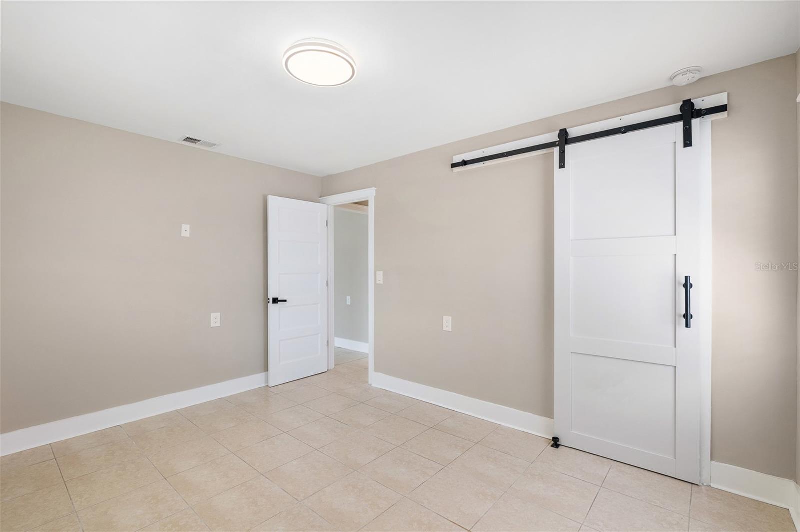 Image 16 of 60 For 231 Madeira Avenue