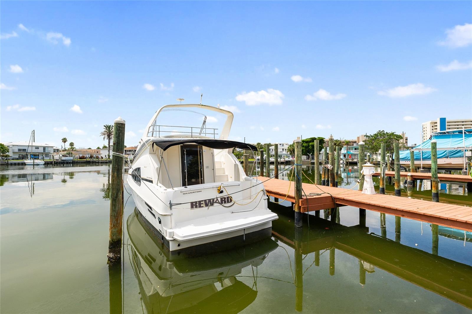 Image 30 of 60 For 231 Madeira Avenue