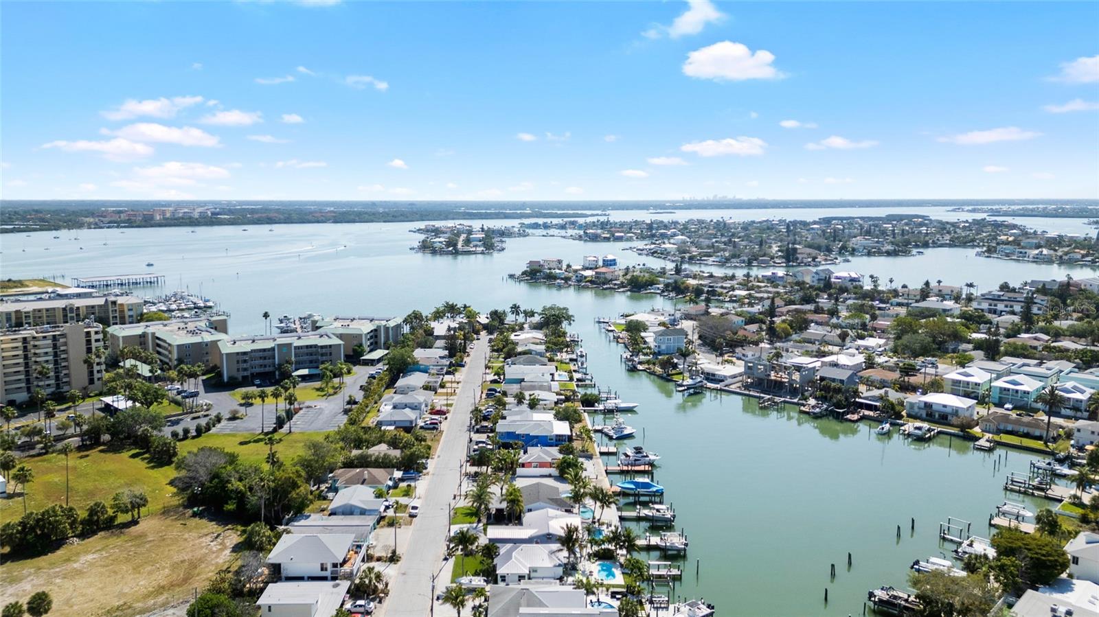 Image 50 of 60 For 231 Madeira Avenue