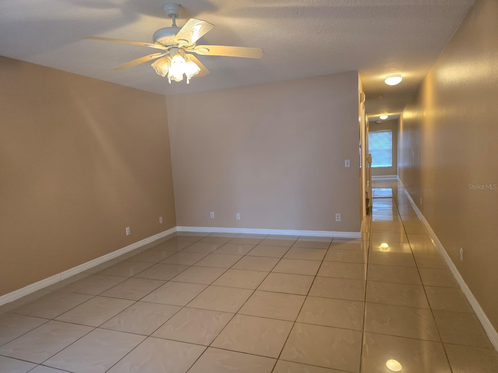 Image 7 of 32 For 3412 Castle Stone Court