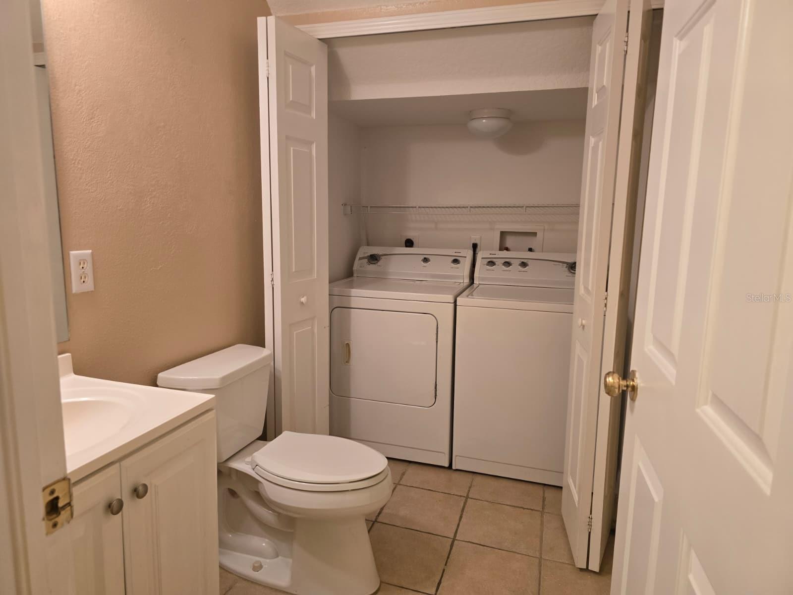 Image 9 of 32 For 3412 Castle Stone Court