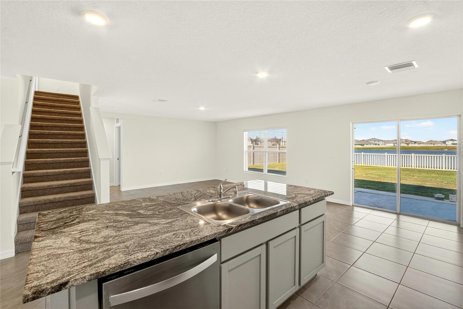 Image 12 of 68 For 3288 Silver Date Drive