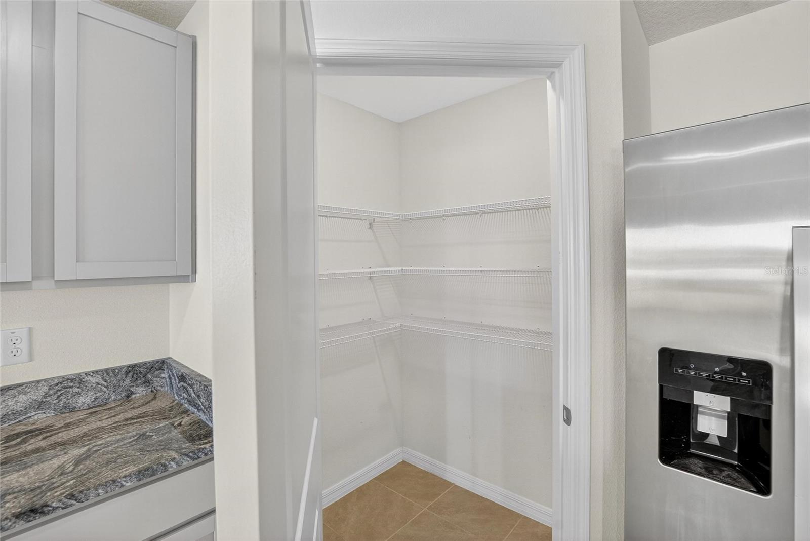 Image 15 of 68 For 3288 Silver Date Drive