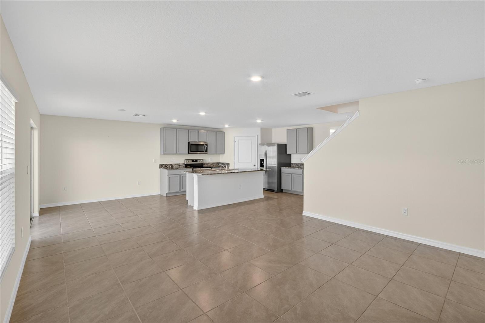 Image 20 of 68 For 3288 Silver Date Drive