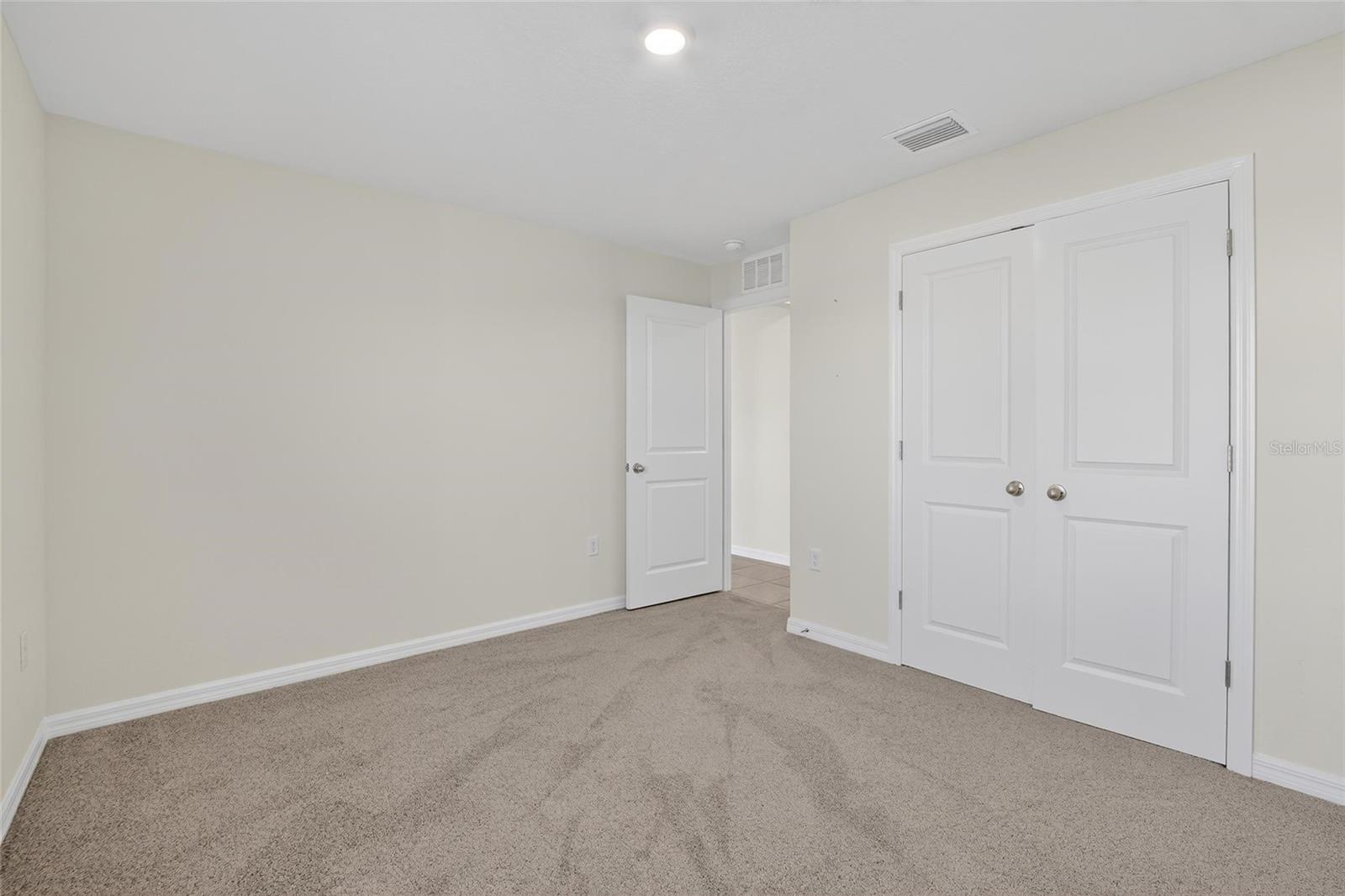 Image 25 of 68 For 3288 Silver Date Drive