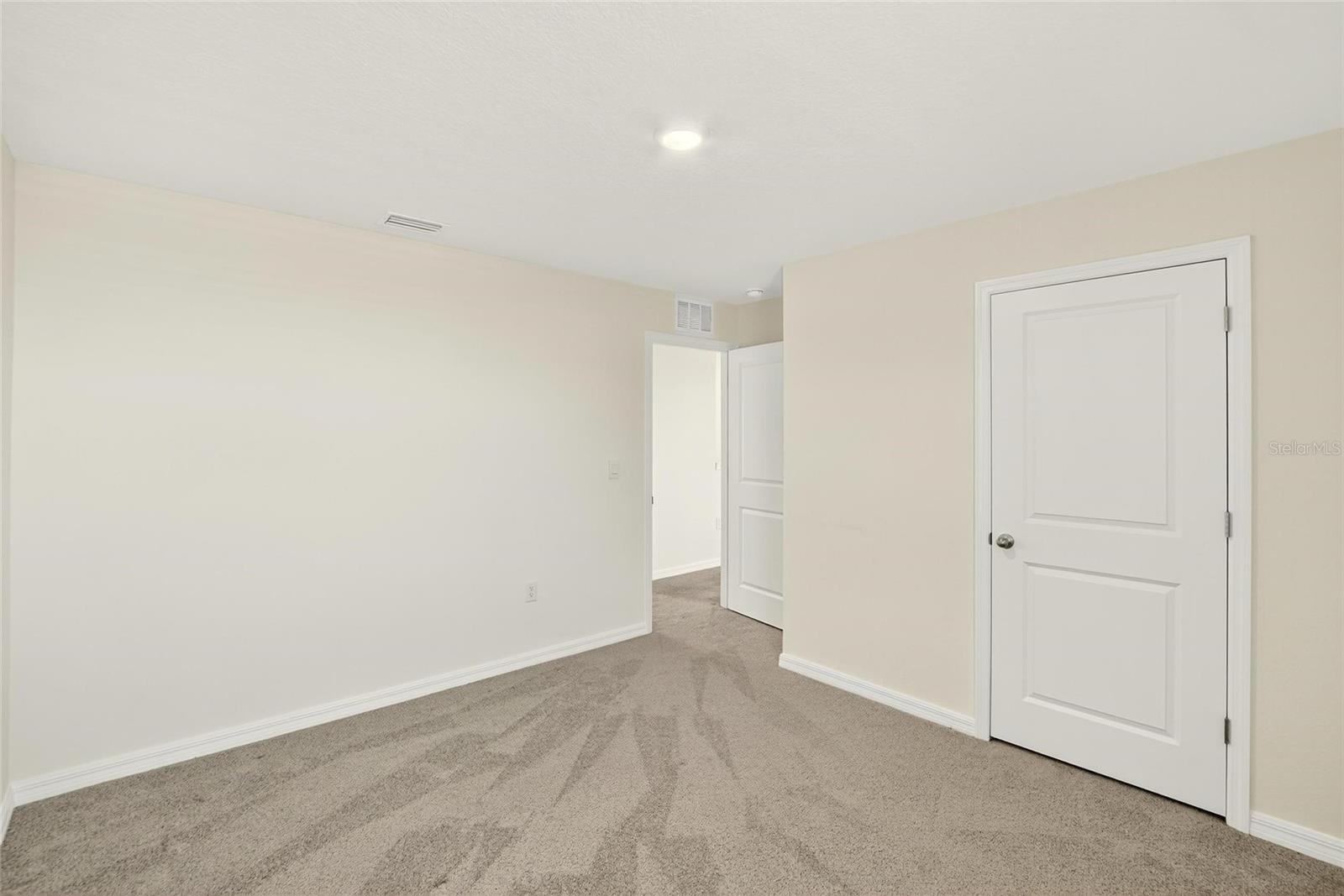 Image 47 of 68 For 3288 Silver Date Drive