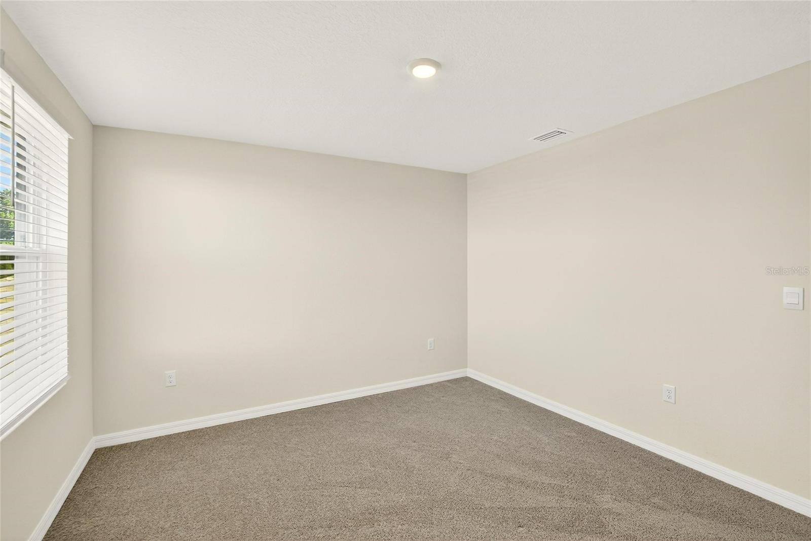 Image 48 of 68 For 3288 Silver Date Drive