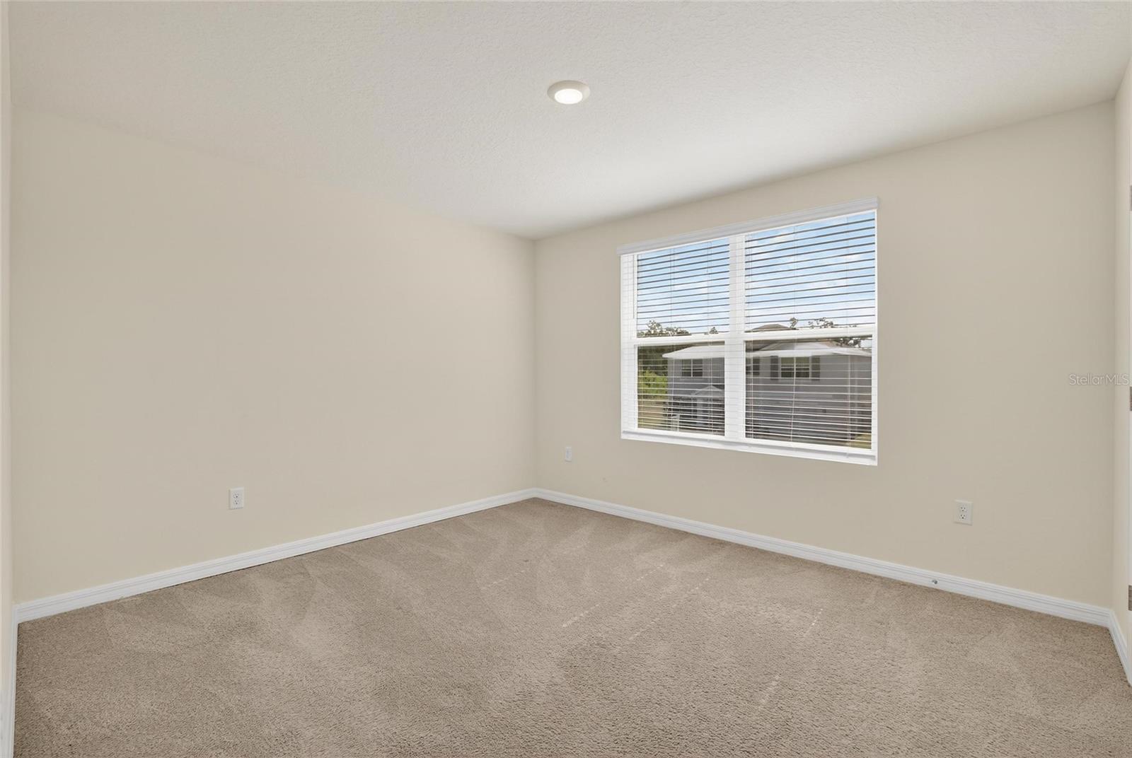 Image 52 of 68 For 3288 Silver Date Drive