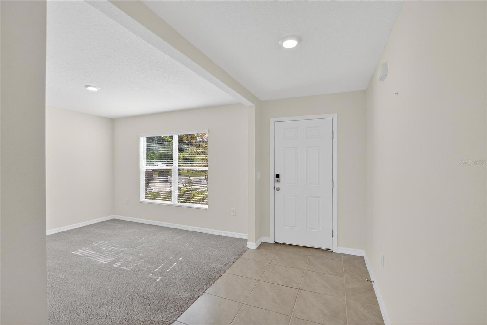 Image 9 of 68 For 3288 Silver Date Drive