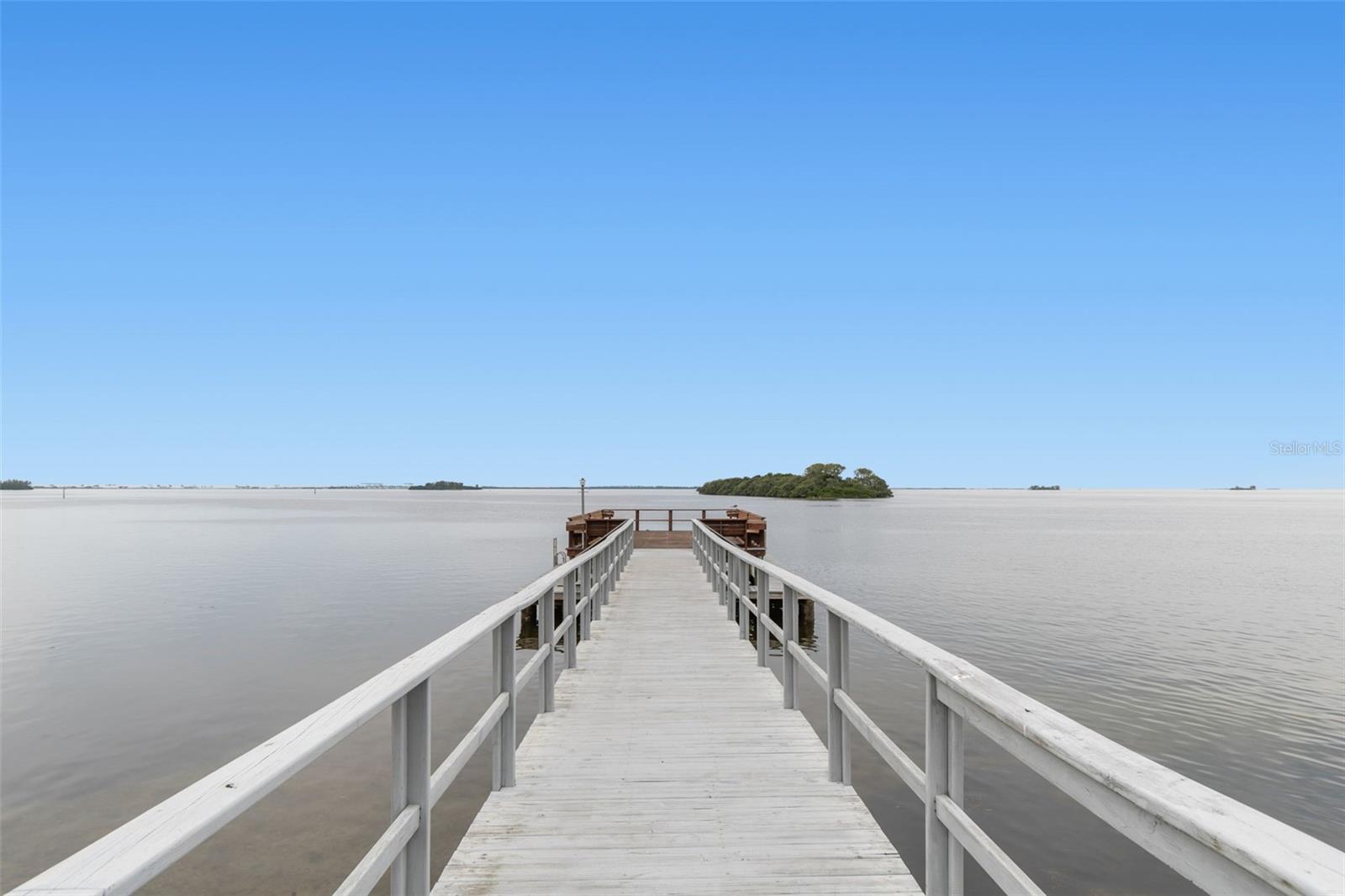 Image 36 of 48 For 346 Pennsylvania Avenue 3