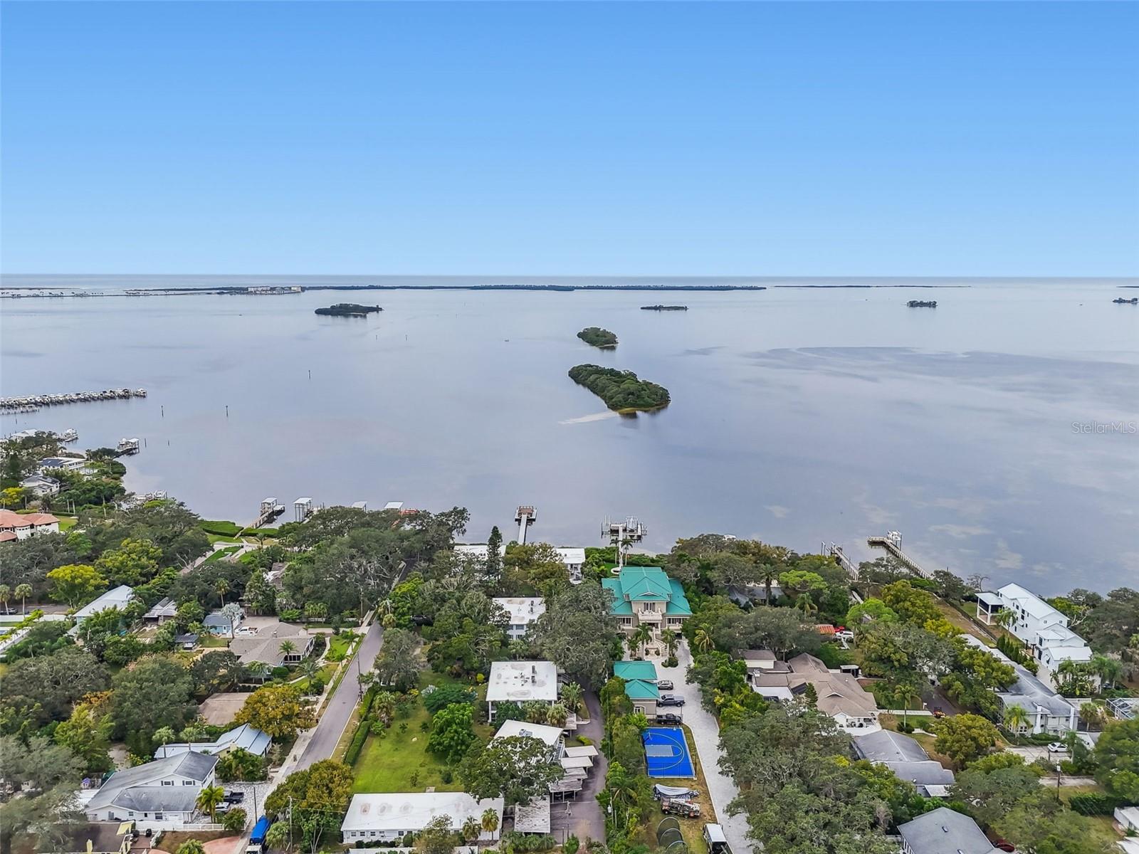 Image 47 of 48 For 346 Pennsylvania Avenue 3